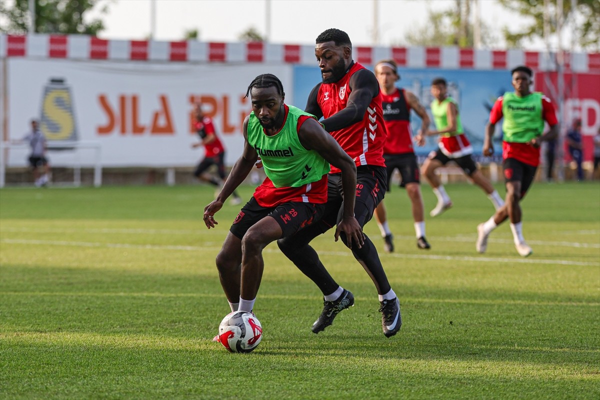 Samsunspor, Trendyol Süper Lig'in ilk haftasında sahasında Gençlerbirliği ile oynayacağı maçın...