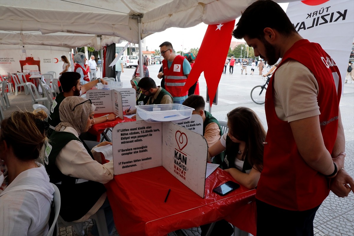 Türk Kızılay Orta Karadeniz Bölge Kan Merkezinin Atatürk'ün Samsun'a geldiği 1919 yılına atıfla...