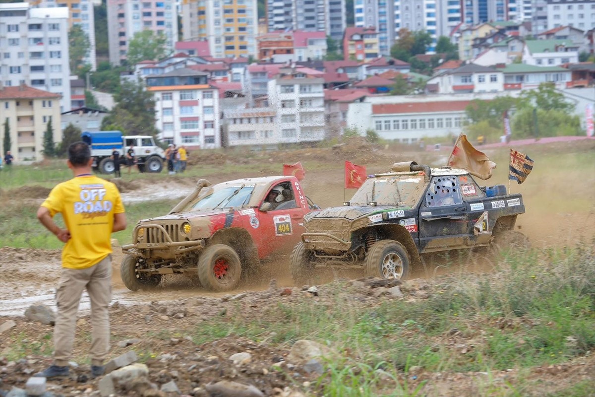 18. Karadeniz Off-Road Kupası'nın 4. ayak yarışı, Ordu'da gerçekleştirildi. Ordu Büyükşehir...