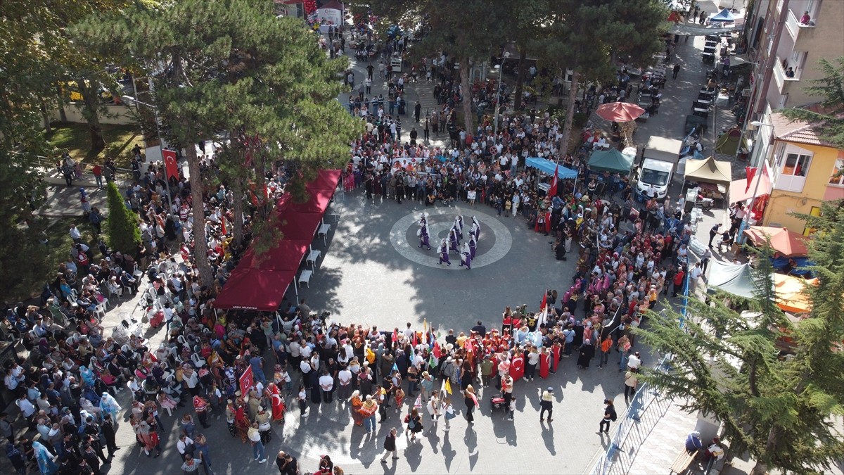 Bilecik'in Söğüt ilçesinde, bu yıl 744'üncüsü düzenlenen Söğüt Ertuğrul Gazi'yi Anma ve Yörük...