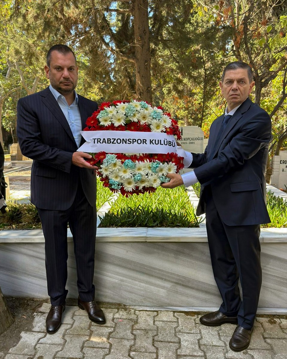 Eski Trabzonspor Kulübü Başkanı Mustafa Şamil Ekinci, vefatının birinci yıl dönümünde anıldı....