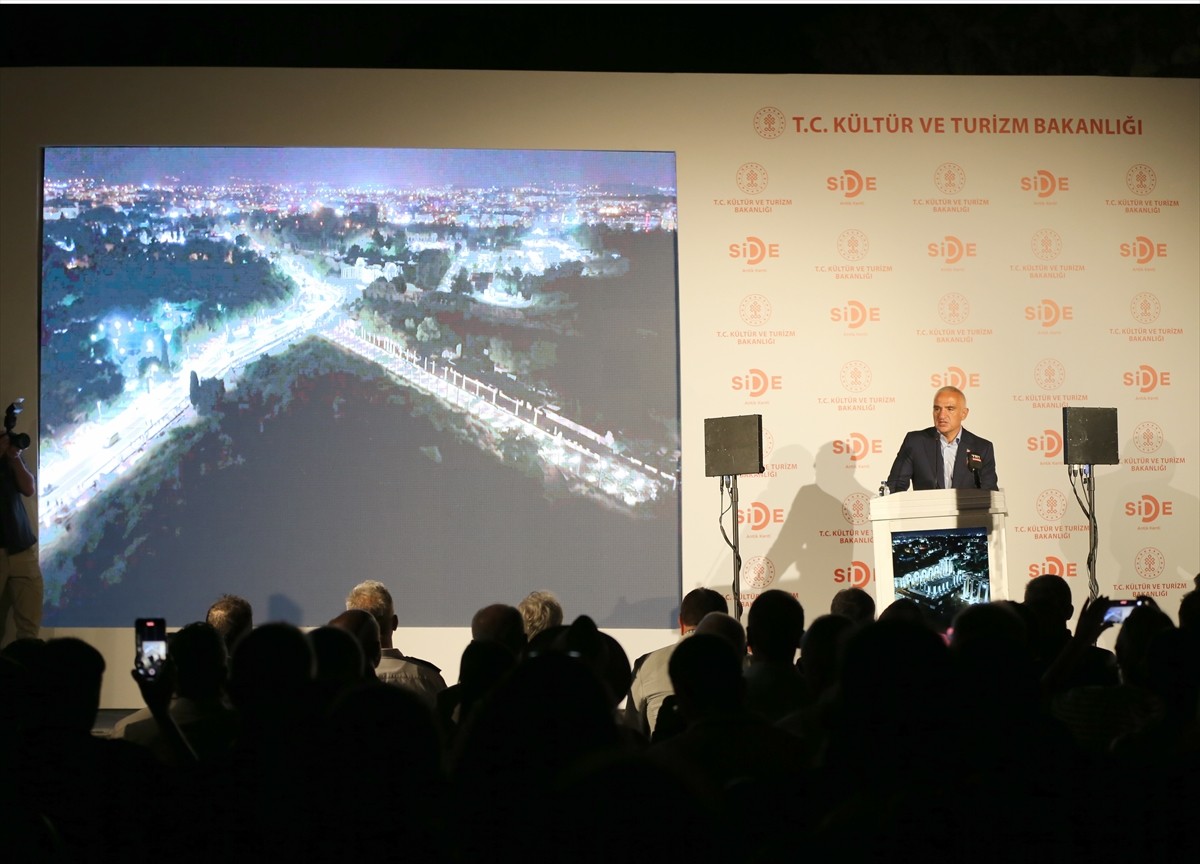 Kültür ve Turizm Bakanı Mehmet Nuri Ersoy, "Geleceğe Miras: Türk Arkeolojisinin Yeni Yüzyılı"...