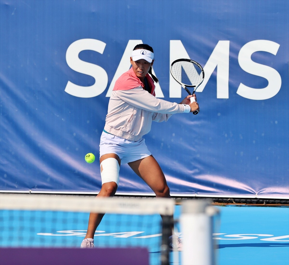 Samsun'da Türkiye Tenis Federasyonu gözetiminde Green Golf ve Tenis Kulübü tarafından düzenlenen...