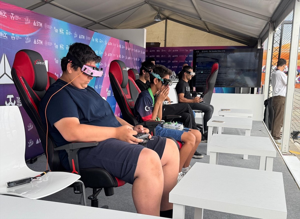 Sanayi ve Teknoloji Bakanlığı ile Türkiye Teknoloji Takımı Vakfı (T3 Vakfı) öncülüğünde...