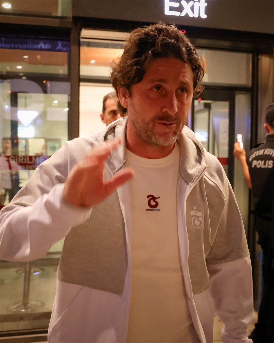 Trabzonspor Kulübü, Trendyol Süper Lig'in 5. haftasında deplasmanda uzun süre 10 kişi oynadığı...