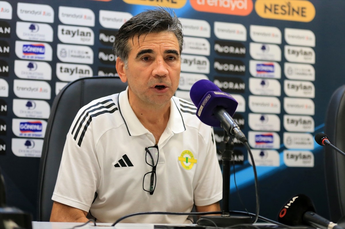 Trendyol 1. Lig’in 6. haftasında Manisa FK ile Esenler Erokspor, Manisa 19 Mayıs Stadı’nda...