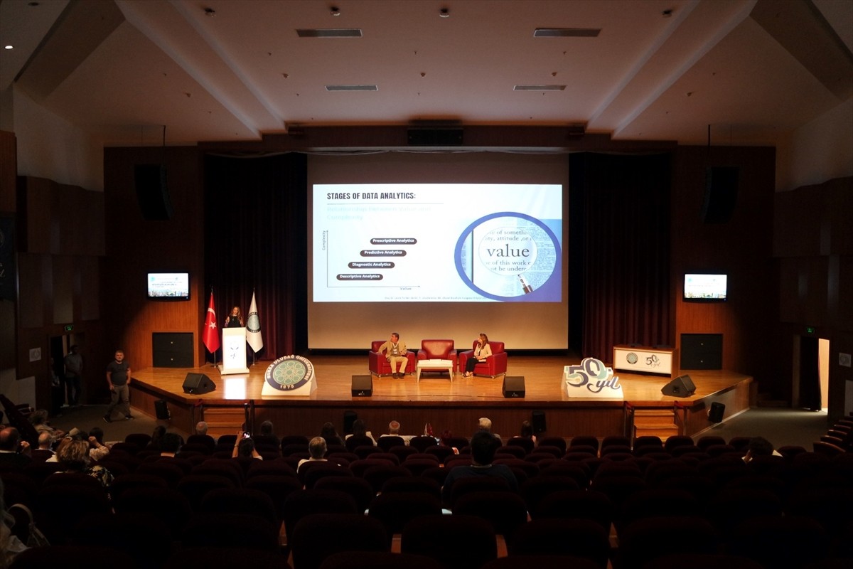 Türk Biyofizik Derneği ev sahipliğinde düzenlenen "7. Uluslararası ve 36. Ulusal Biyofizik...