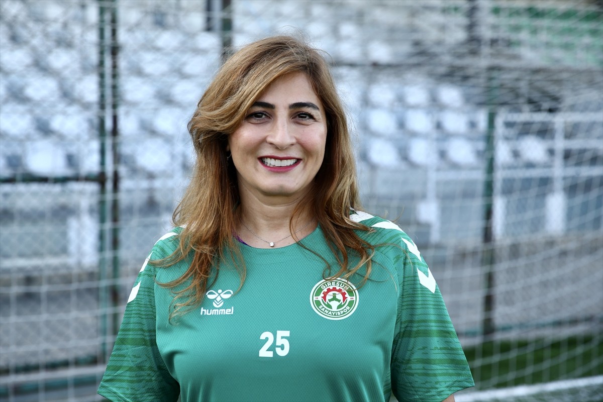 Turkcell Kadın Futbol Süper Ligi'nde mücadele edecek Prolift Giresun Sanayispor'un basın sözcüsü...