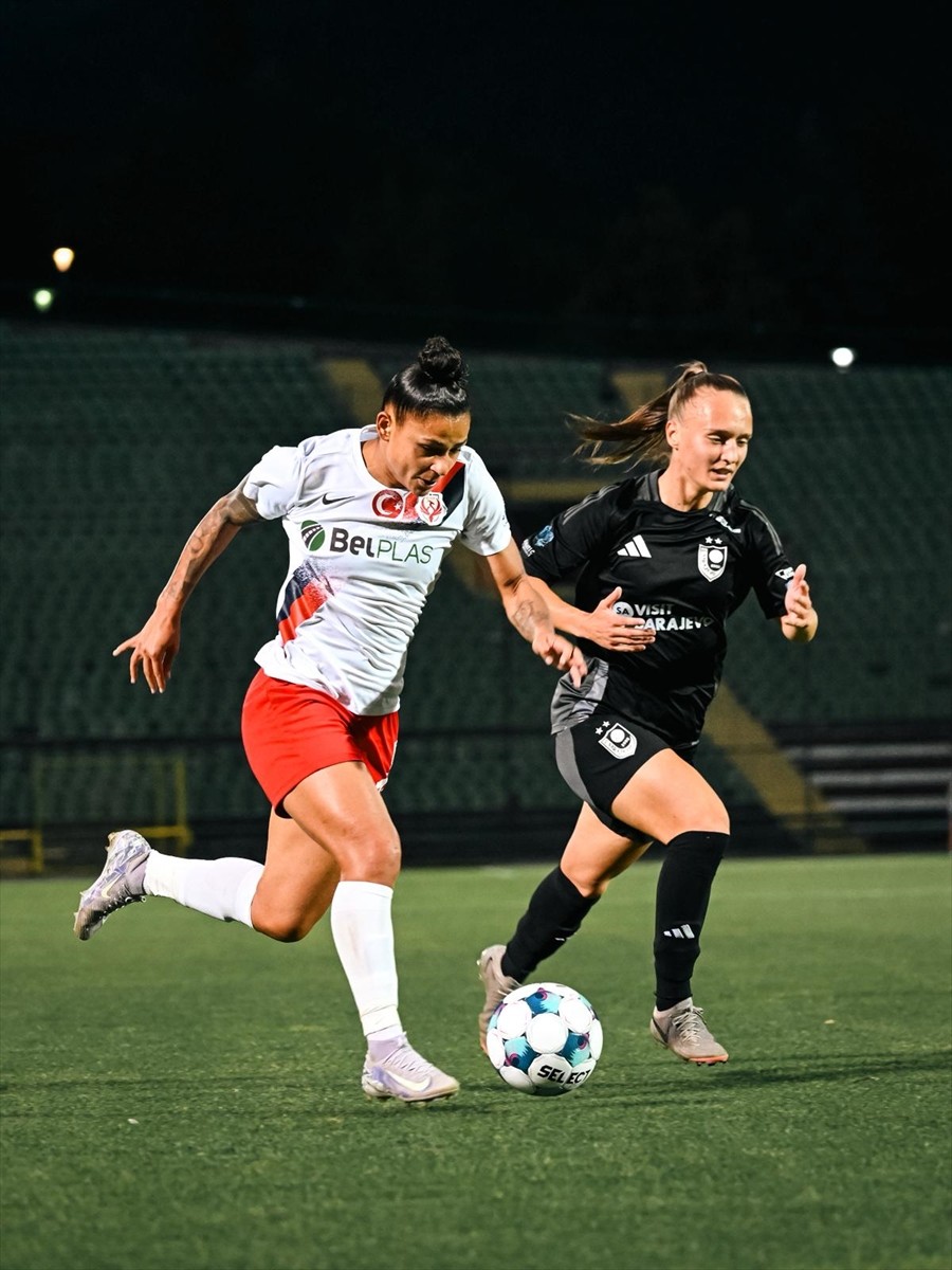 UEFA Kadınlar Avrupa Kupası birinci eleme turu ilk maçında Ankara Büyükşehir Belediyesi (ABB)...