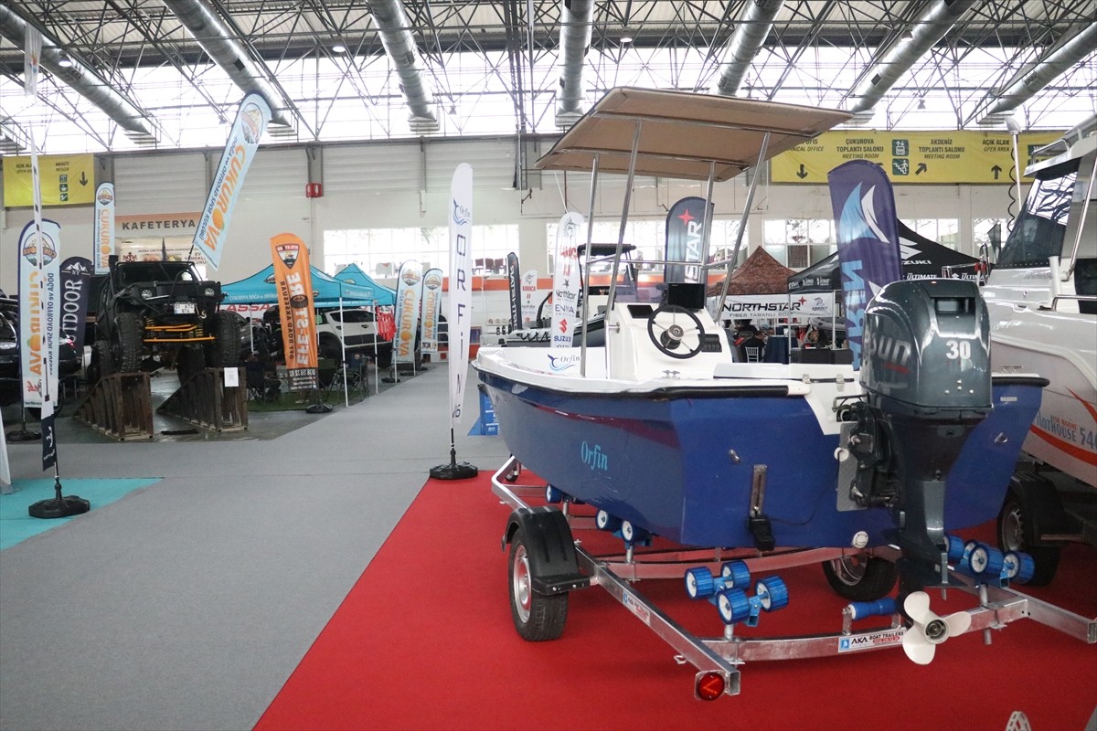 Adana'da karavan, otomotiv, kamp, hobi, avcılık ve doğa sporları ürünlerinin tanıtıldığı...