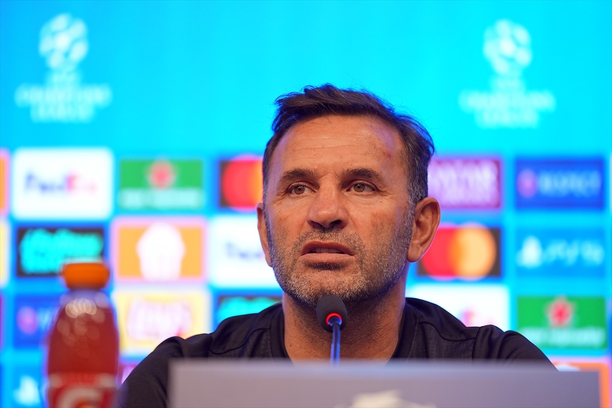 Galatasaray Teknik Direktörü Okan Buruk, RAMS Park'ta yarın saat 19.45'da başlayacak müsabaka...