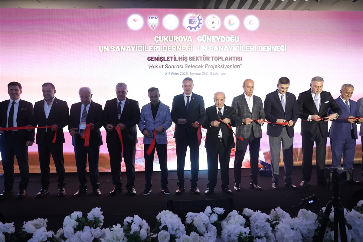 Gaziantep'te Çukurova Un Sanayicileri Derneği ve Güneydoğu Un Sanayicileri Derneği tarafından...