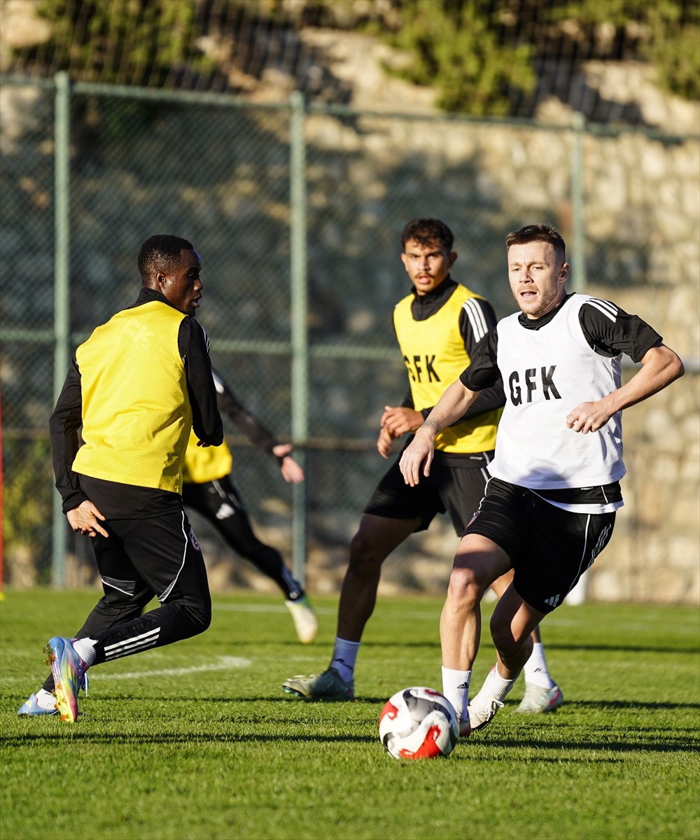 Gaziantep FK, Trendyol Süper Lig'in 9. haftasında 19 Ekim Pazar günü sahasında Hesap.com...