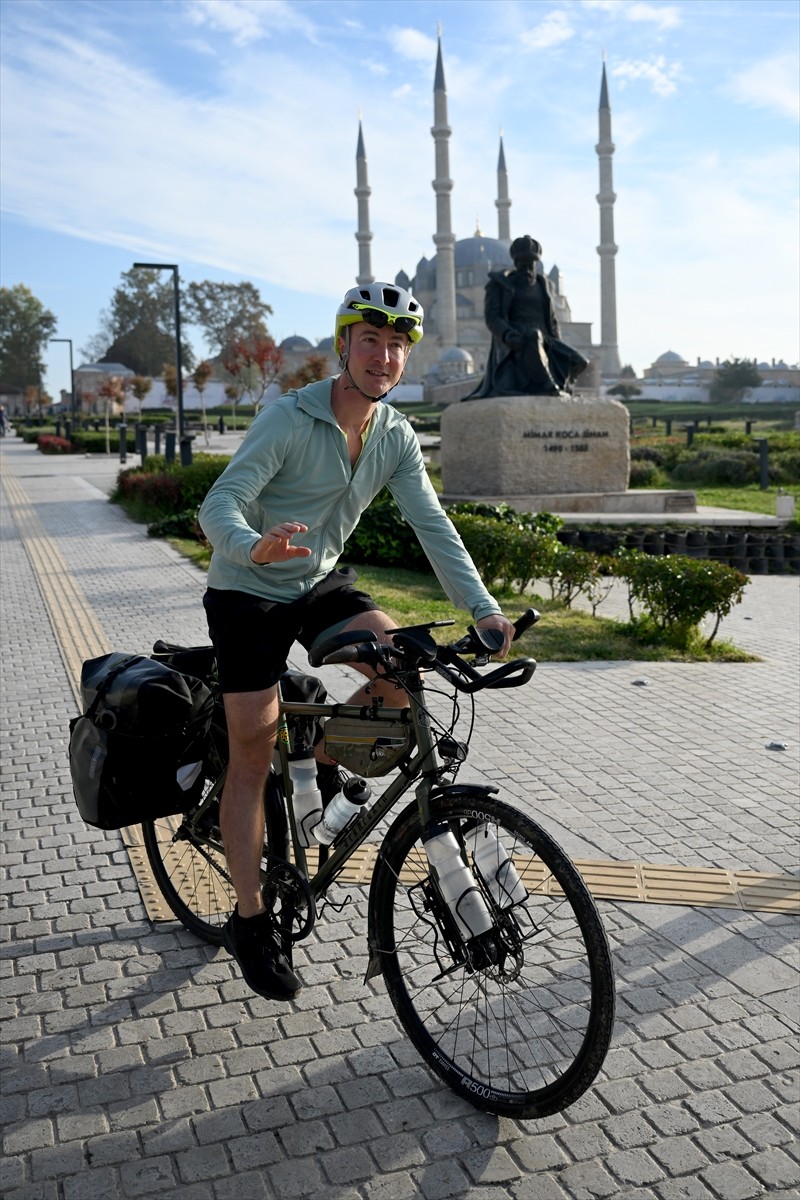 İskoçya'nın başkenti Edinburgh'da yaşayan Nick Cresswell, mental sağlık sorunları nedeniyle...