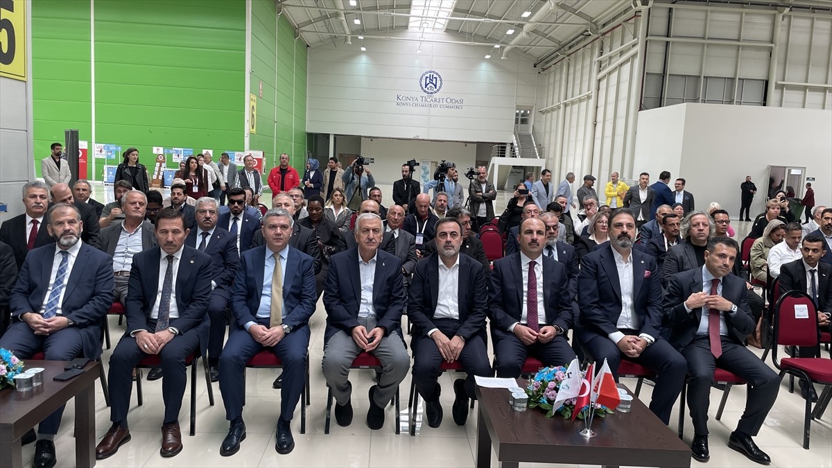 Konya Ayakkabıcılar Odası ve Konya Ayakkabı Sanayicileri Derneğince Konya Ticaret Odası TÜYAP...