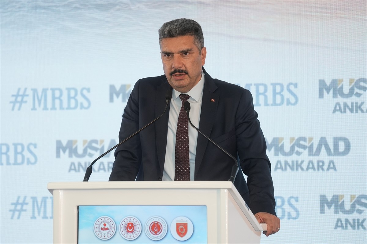 MÜSİAD Ankara Şubesi'nin ev sahipliğinde düzenlenen 5. Askeri Radar ve Sınır Güvenliği Zirvesi...