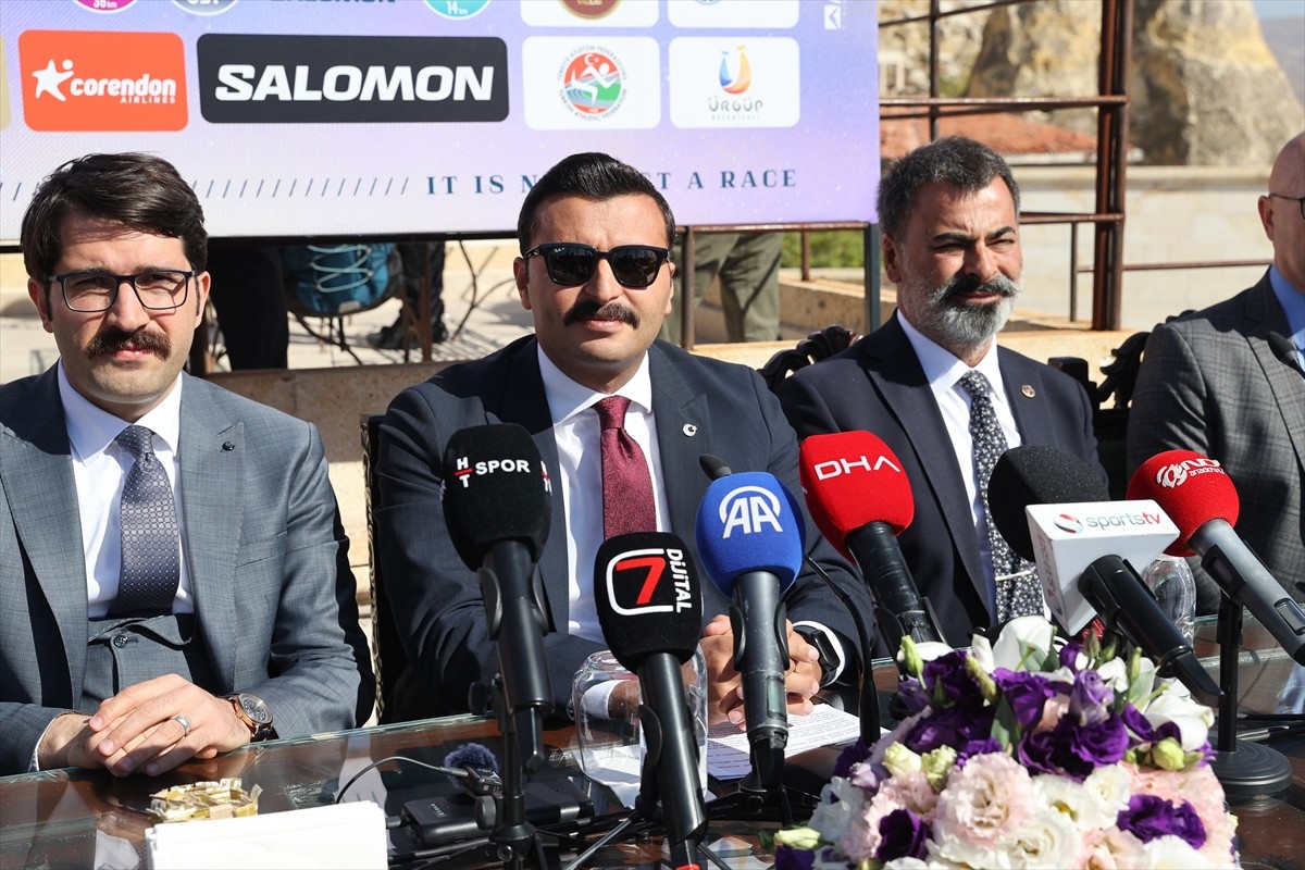 Nevşehir'de düzenlenecek Salomon Kapadokya Ultra Trail Koşusu, 79 ülkeden 2 bin 408 sporcunun...