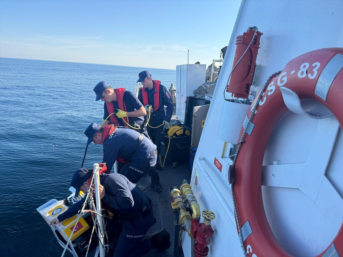 Trabzon'un Arsin ilçesinde 2 gün önce denizde kaybolduğu iddia edilen balıkçı Mehmet Ali Gürsoy'u...