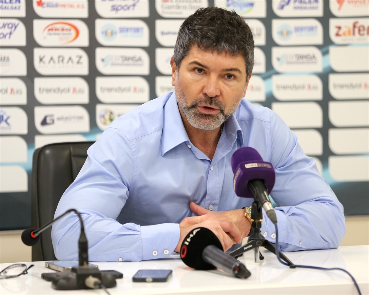 Trendyol 1. Lig'in 9. haftasında Erzurumspor FK, misafir ettiği İmaj Altyapı Vanspor ile 1-1...