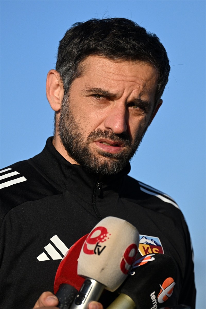 Trendyol Süper Lig'in 9. haftasında sahasında Samsunspor'u ağırlayacak olan Zecorner Kayserispor...