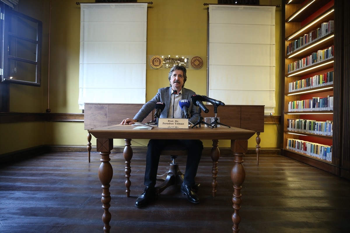 Yıldırım Belediyesi ve Bursa Uludağ Üniversitesi (BUÜ) işbirliğiyle hayata geçirilen Bursa Düşünce...